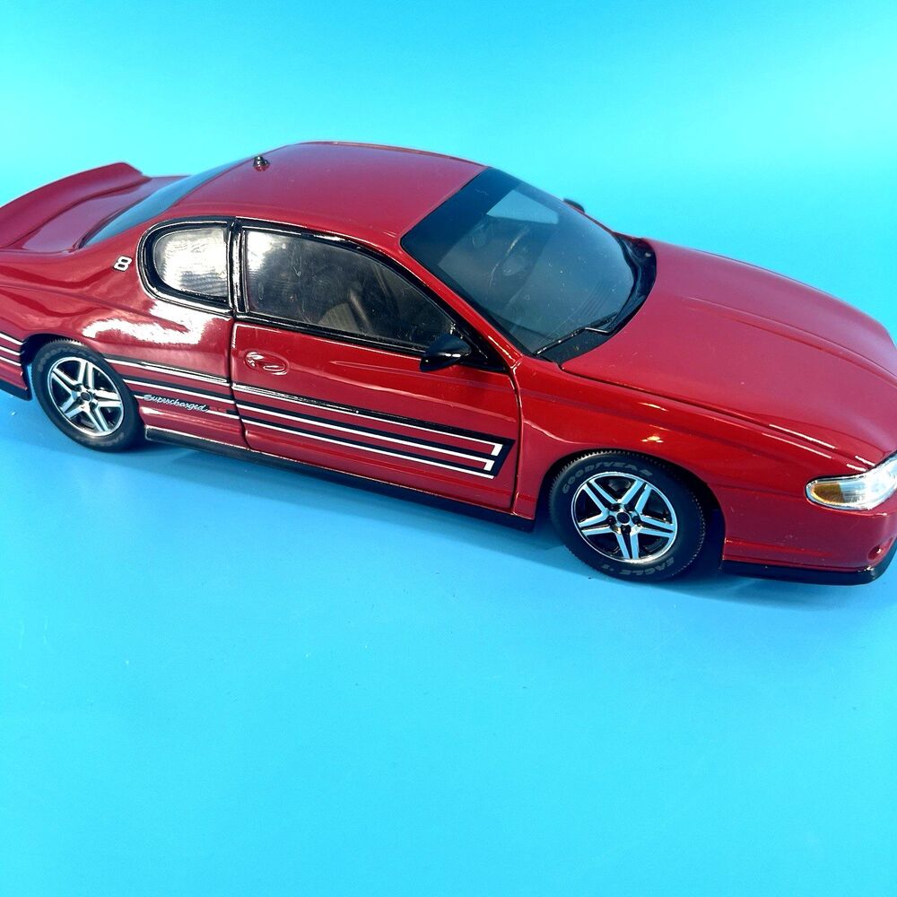 Action Nascar Dale Earnhardt Jr. 2004 Monte Carlo Supercharged SS 1:18 Diecast - Picture 8 of 11